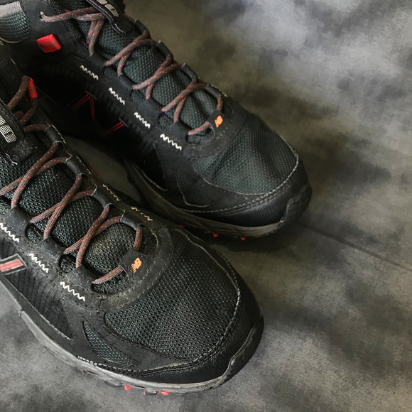 Mens New Balance 790 Trail Boots - Picture 2 of 7